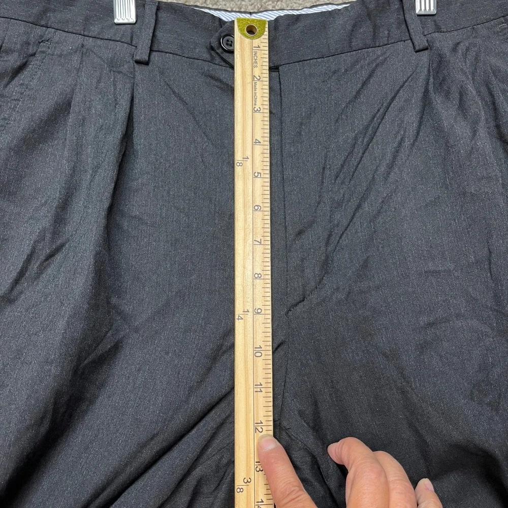 Kirkland Signature Dress Pants Mens 34x32 Gray Pleated Straight Leg Wool